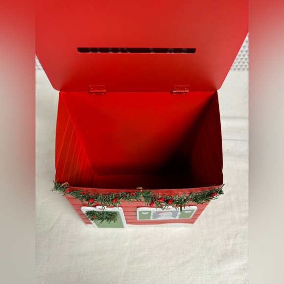 Letters to Santa magic mailbox - Picture 2 of 4